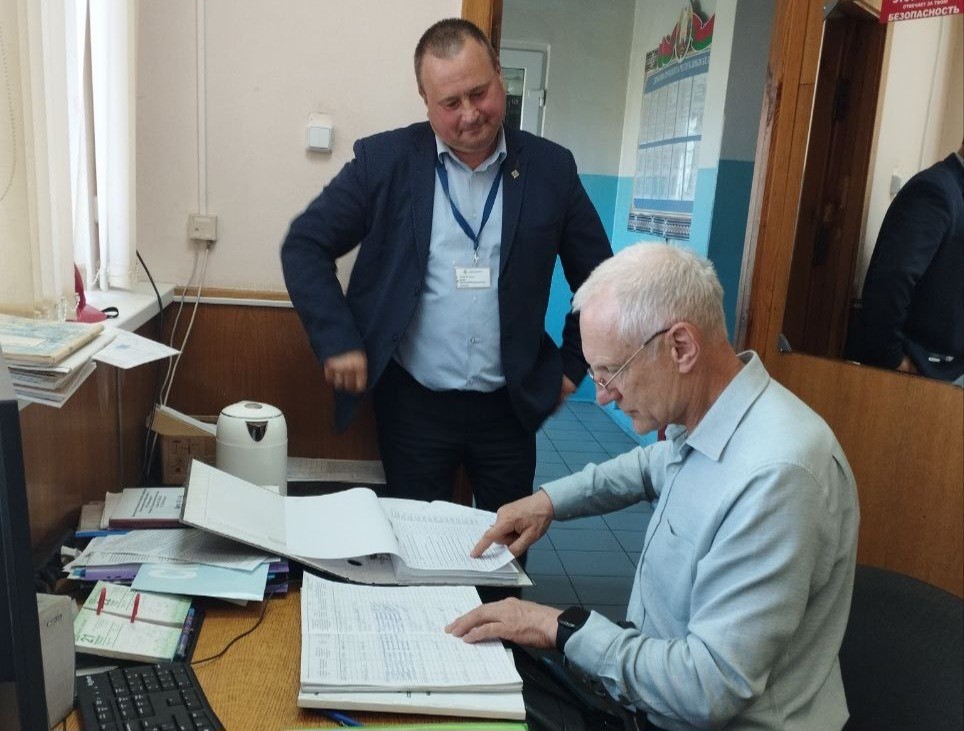 Общественный контроль охраны труда в Слуцком районе: рейдовая группа ФПБ провела мониторинг и семинар