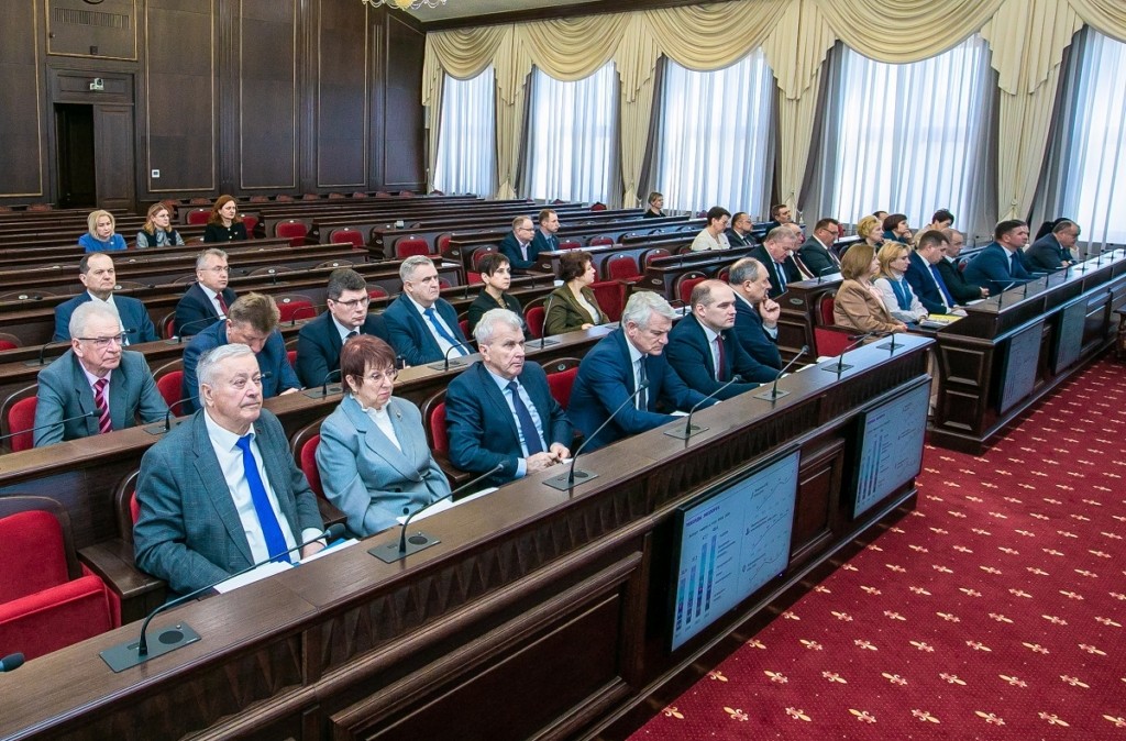 Как обеспечиваются рост доходов населения, покупательская способность и дополнительные гарантии, обсудили на Нацсовете