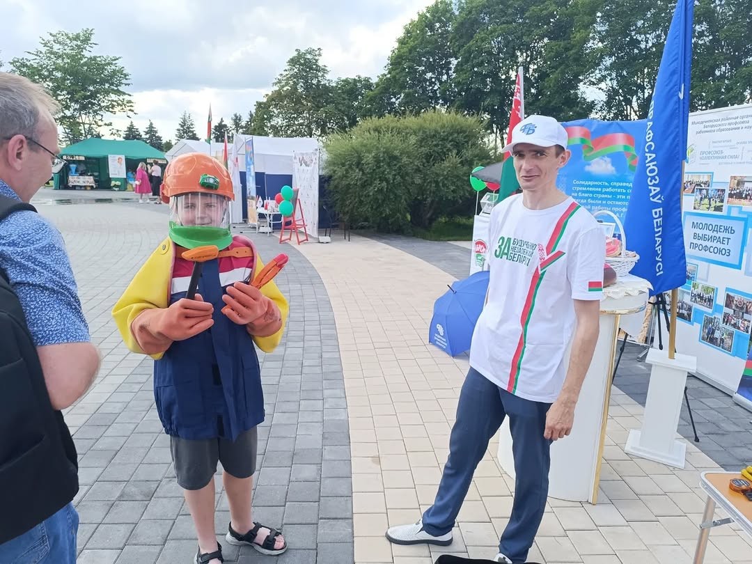 Молодечненские электросети продемонстрировали достижения на празднике в «Кургане Славы»