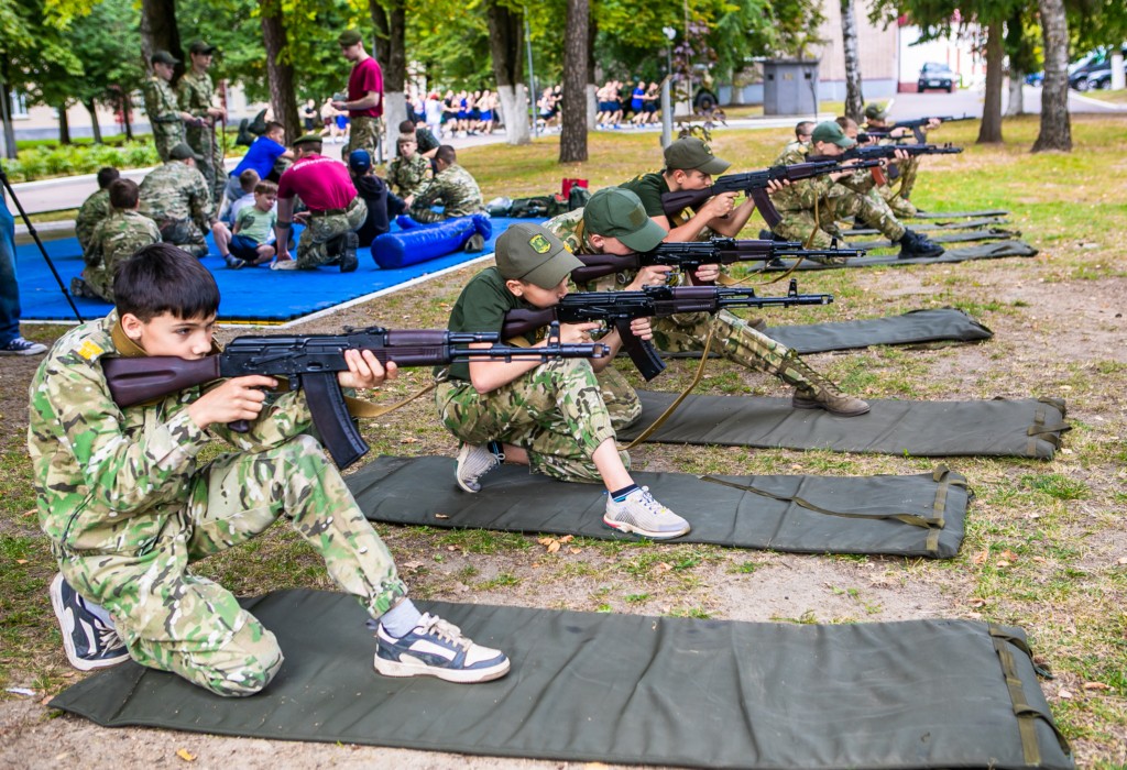 Профсоюзный класс военно-патриотического клуба в Минске встретил первых воспитанников