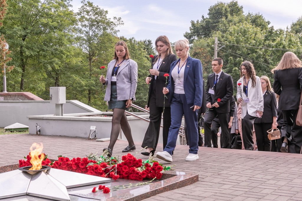 Юрий Сенько: «Важен открытый диалог с молодежью»