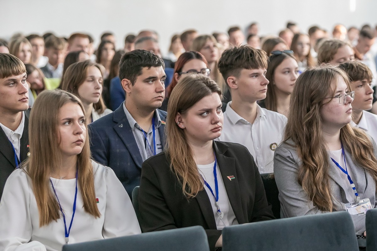 Юрий Сенько: «Важен открытый диалог с молодежью»
