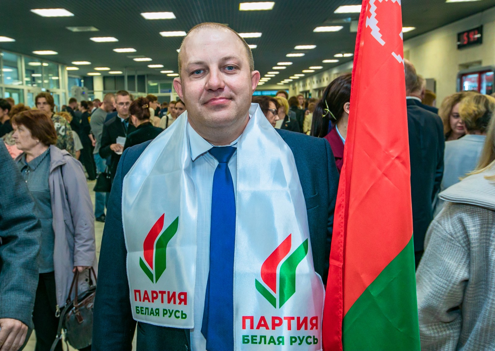 Символ исторической справедливости: Форум патриотических сил собрал в Минске тысячи белорусов