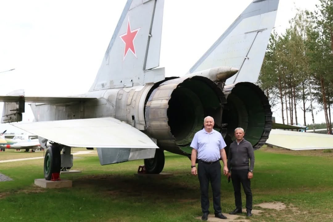 Коллектив «Минскэнергоспецремонт» в Музее авиации и космонавтики