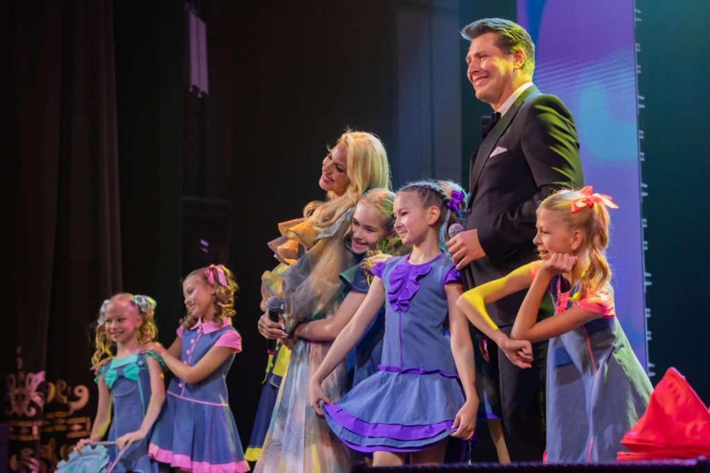 Мы – вместе! Торжественное собрание по случаю 35-летия ФПБ прошло в Республиканском Дворце культуры профсоюзов