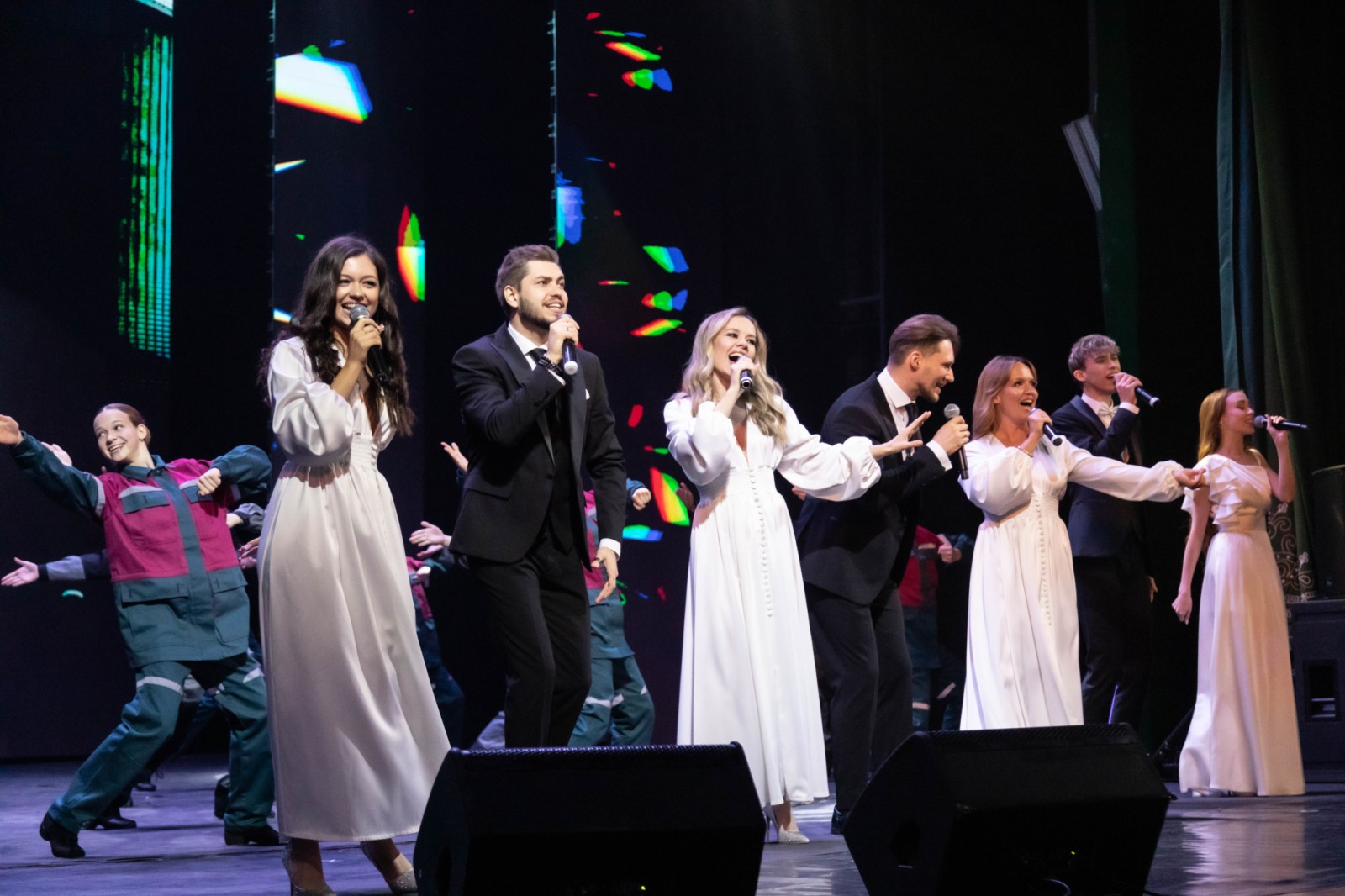 Мы – вместе! Торжественное собрание по случаю 35-летия ФПБ прошло в Республиканском Дворце культуры профсоюзов