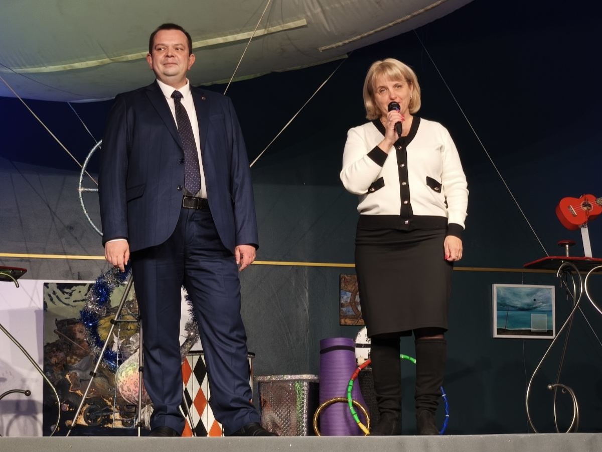 Новогодние чудеса для детей от Белнипиэнергопром