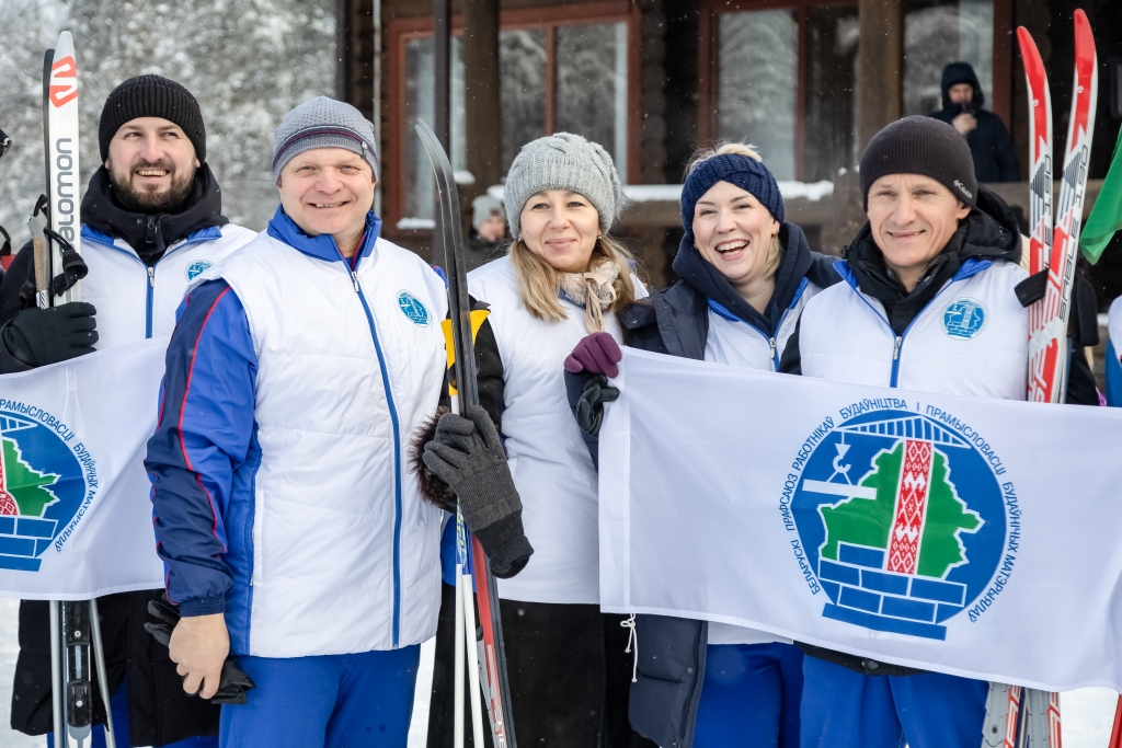 Все на лыжи! Сегодня под Логойском проходит «Профсоюзная лыжня»