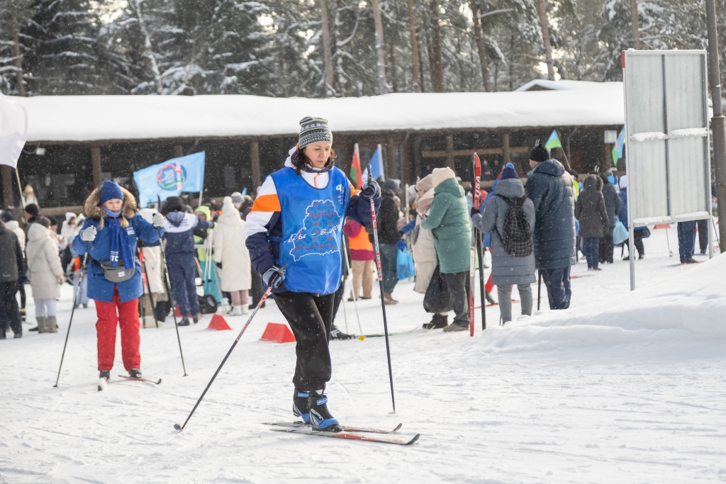 Все на лыжи! Сегодня под Логойском проходит «Профсоюзная лыжня»