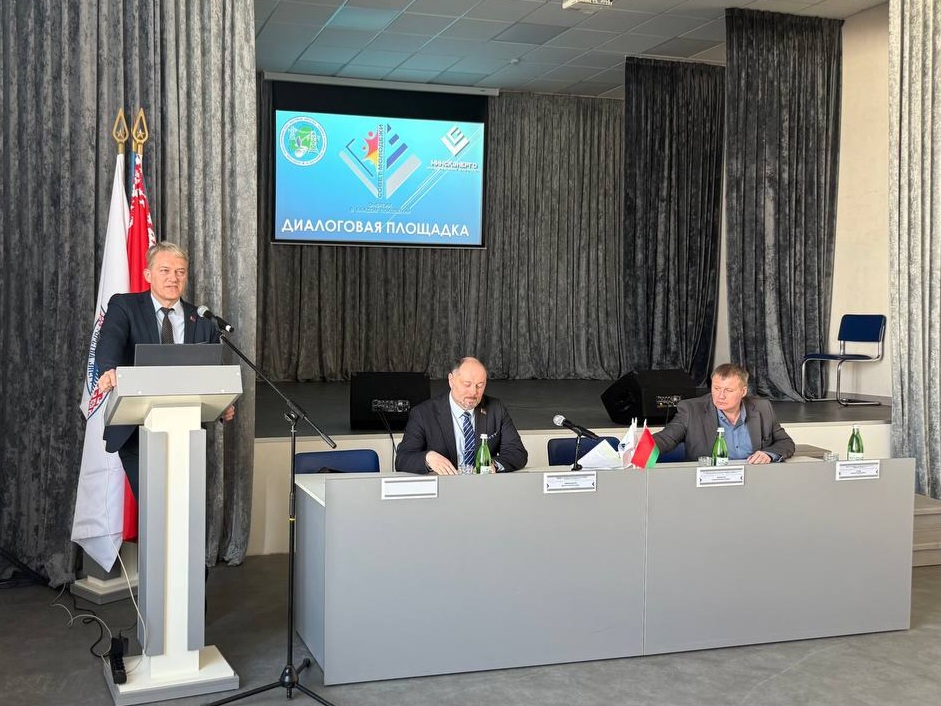 Карьера, культура, традиции: как прошла встреча молодежи в «Молодечненских электрических сетях»